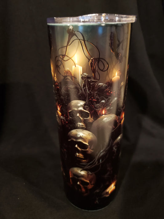 Glow in dark 20oz tumbler Skulls