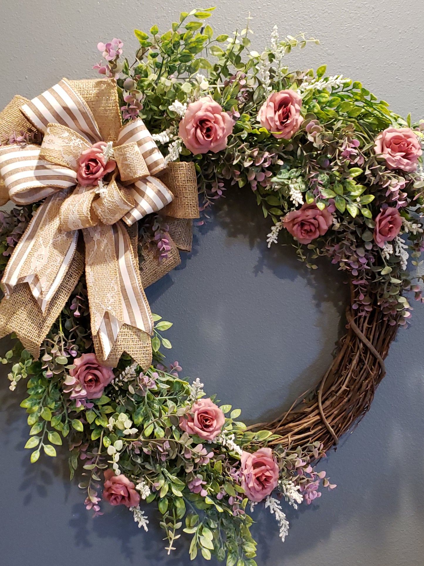 Country Cottage grapevine