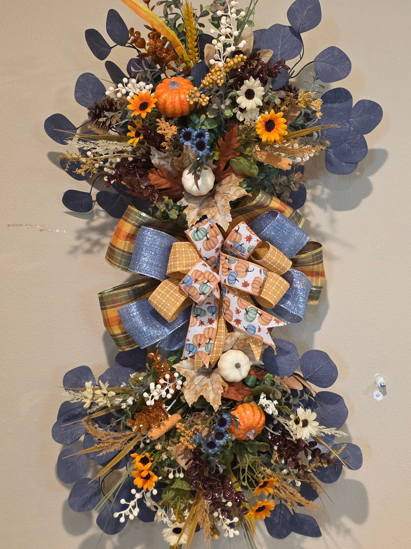 Natural grapevine swag wreath